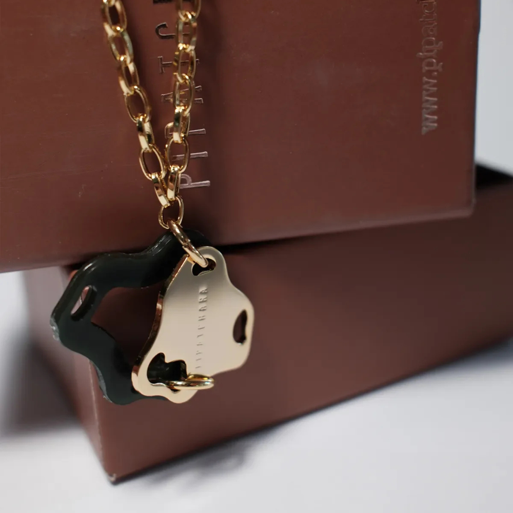 PIPATCHARA Aqua Necklace Gold (Onyx)