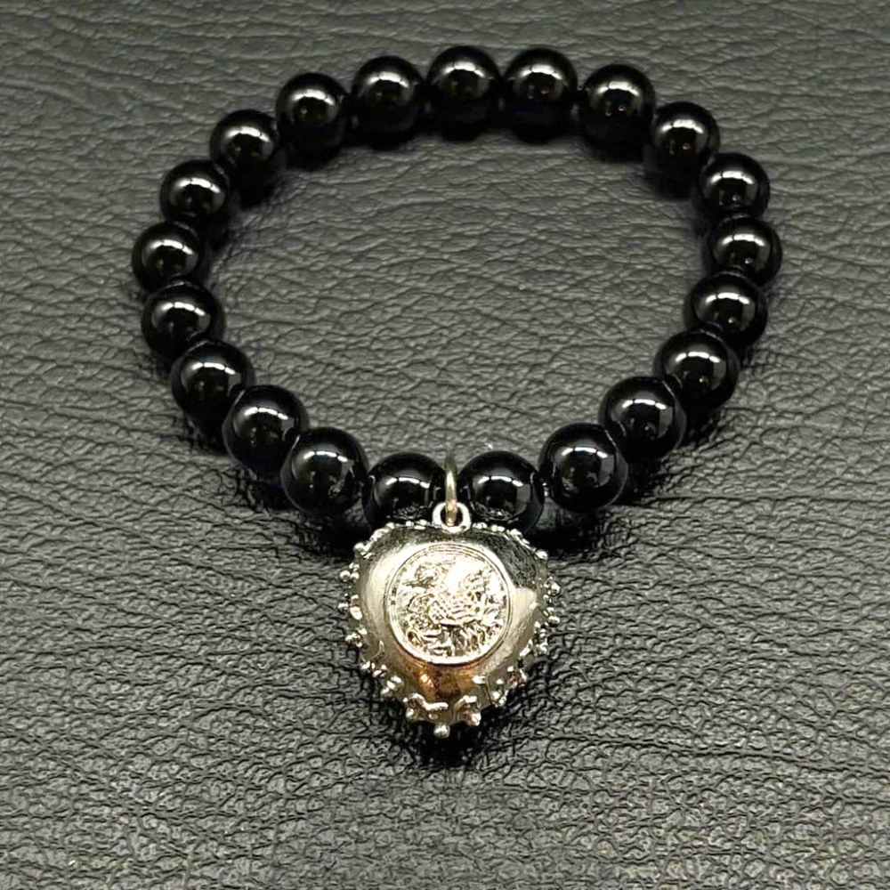 Hua Jai Chana Mara Amulet – Heart of Victory Over Adversity